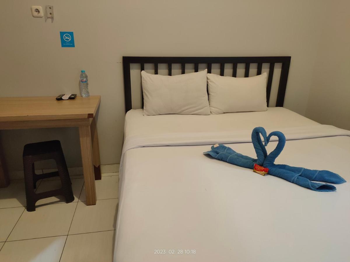 Hotel Syariah Tremigo Guesthouse Cirebon Kültér fotó