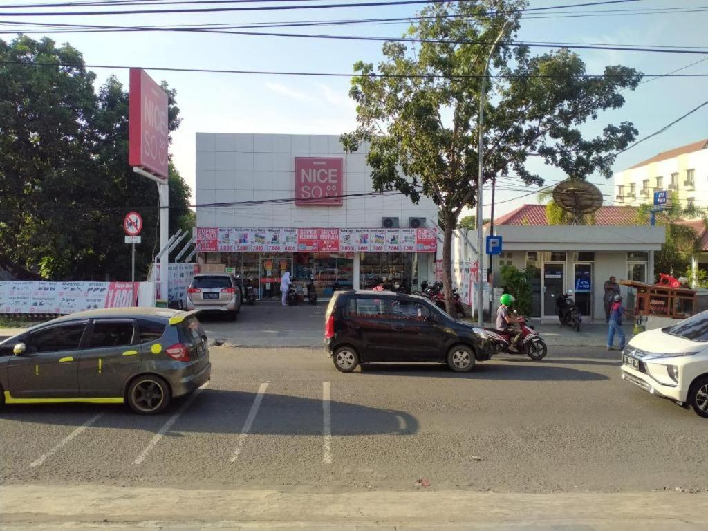 Hotel Syariah Tremigo Guesthouse Cirebon Kültér fotó