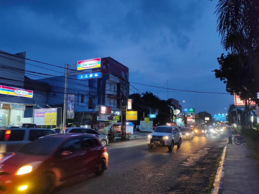 Hotel Syariah Tremigo Guesthouse Cirebon Kültér fotó