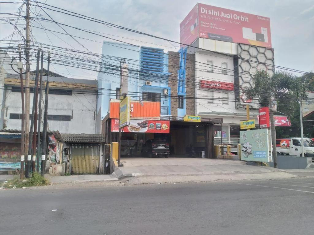 Hotel Syariah Tremigo Guesthouse Cirebon Kültér fotó